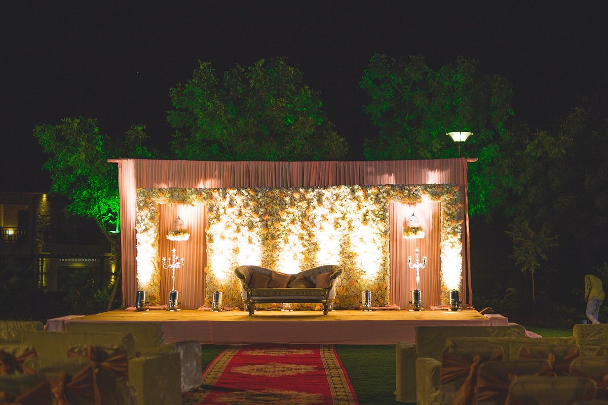 destination wedding resort in udaipur